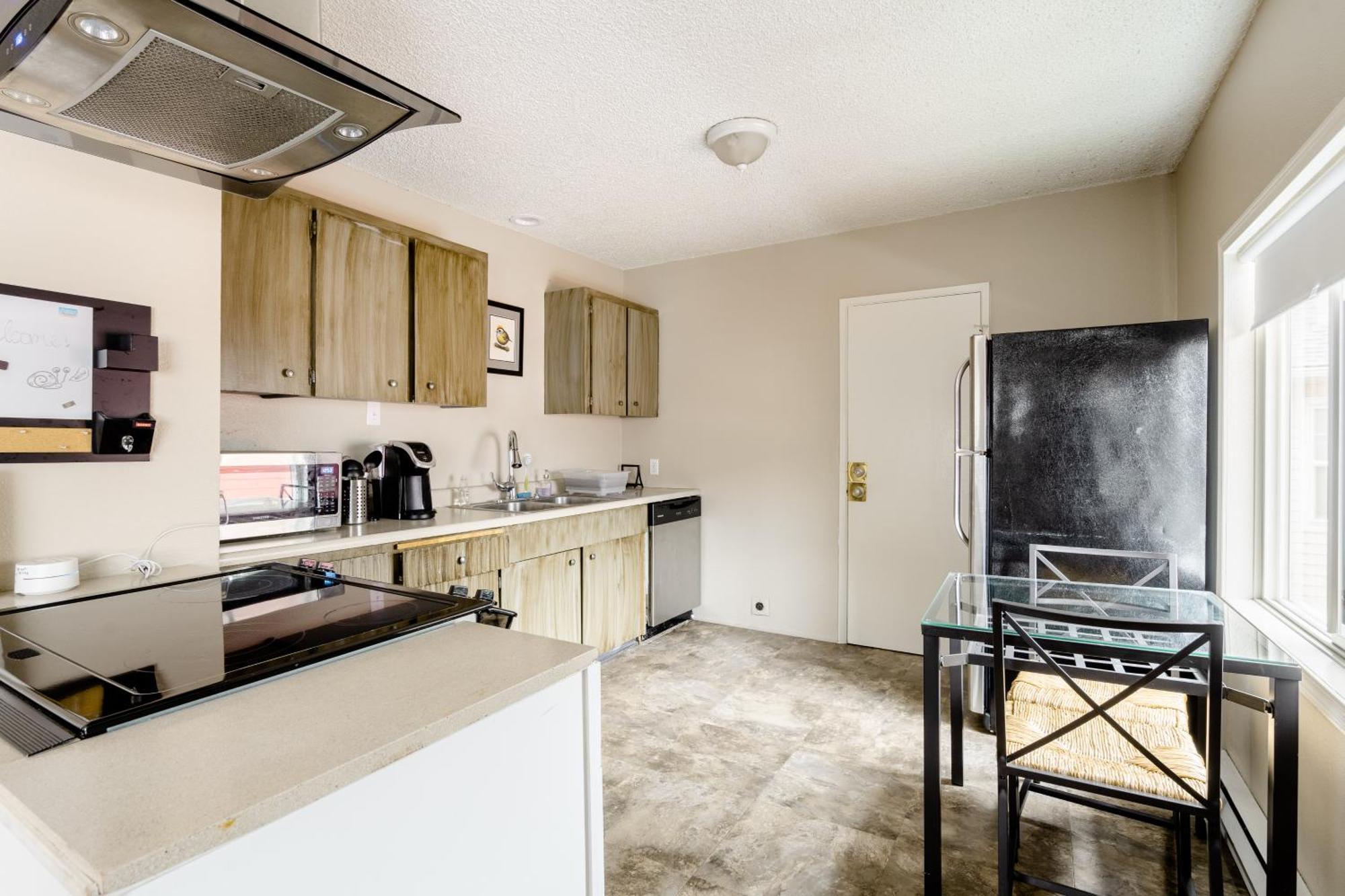 Collection - Spacious & Hip 1br With Access To Ne * Portland