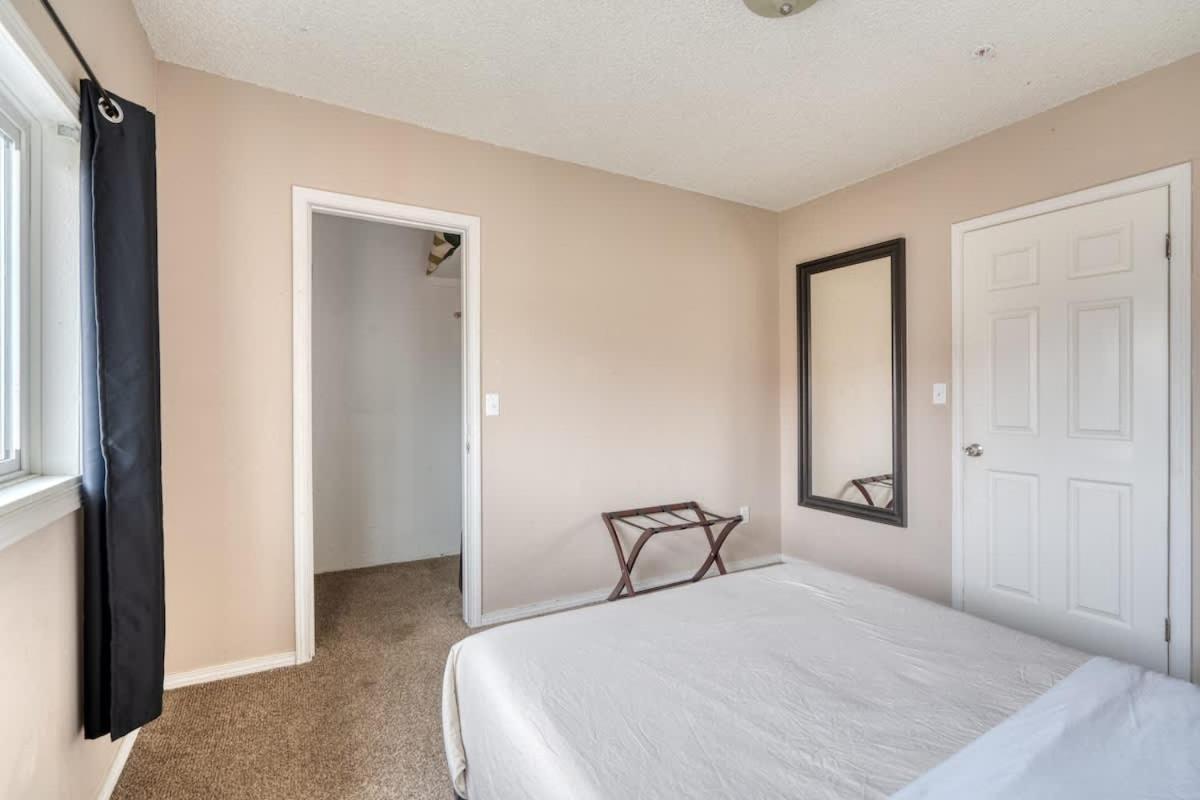 Collection - Spacious & Hip 1br With Access To Ne *