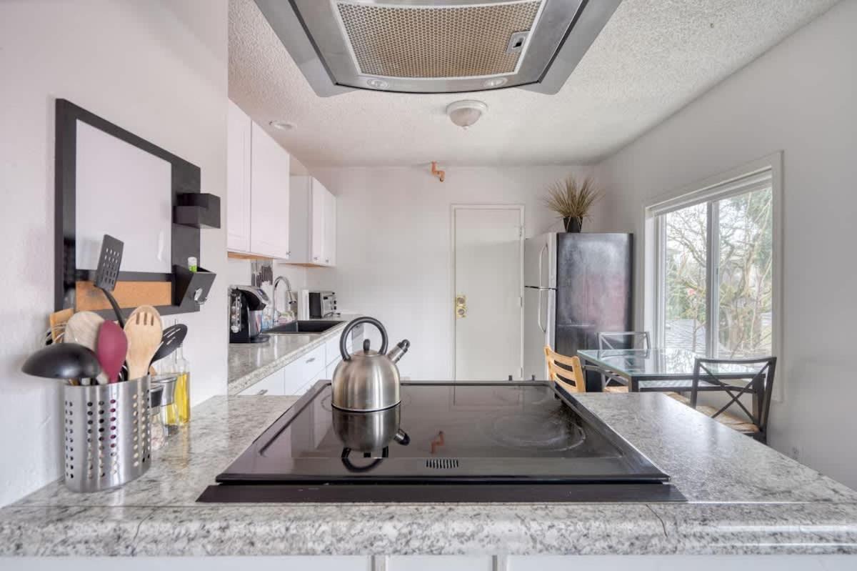 Collection - Spacious & Hip 1br With Access To Ne Apartment Portland