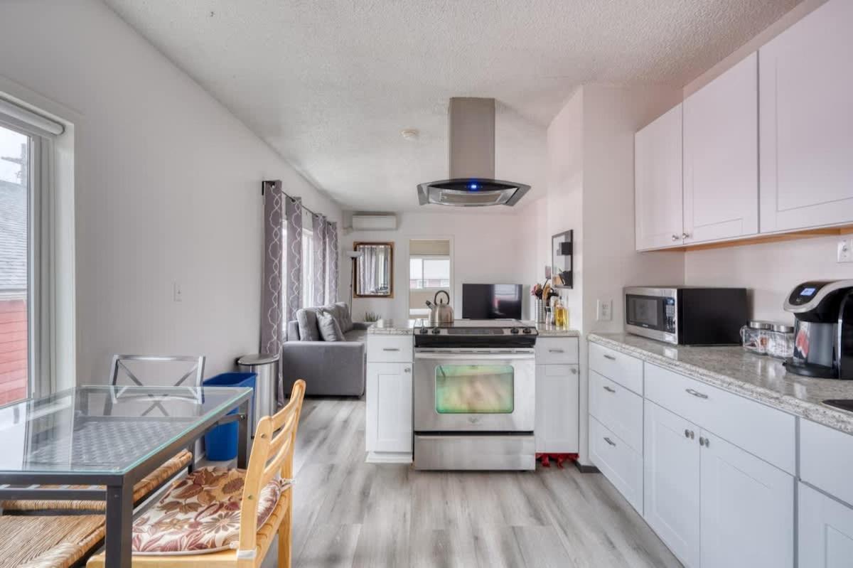 Collection - Spacious & Hip 1br With Access To Ne Apartment Portland